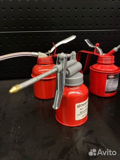 Масленка с жестким наконечником AV Steel 125мл