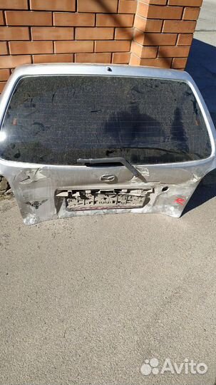 Заднее стекло Дверь Мазда Демио Mazda demio