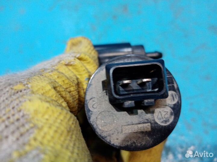 Насос омывателя Nissan Note E11 HR16DE 2008