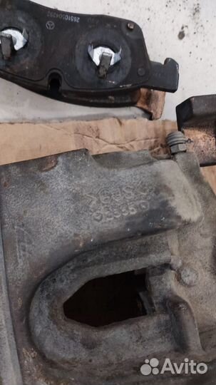 Передний тормозной суппорт Mercedes GL350 w166