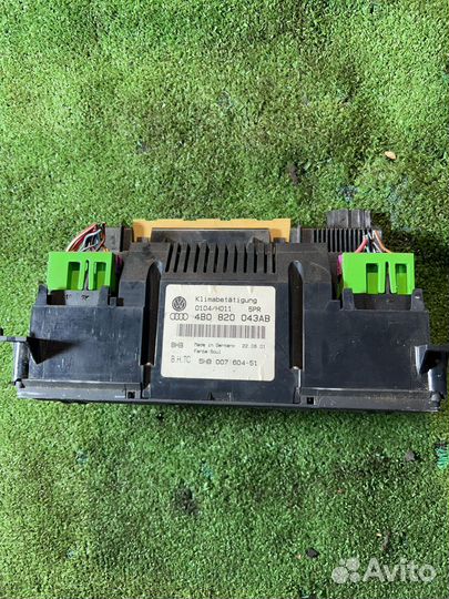 Блок управления климат-контролем Audi A6C5