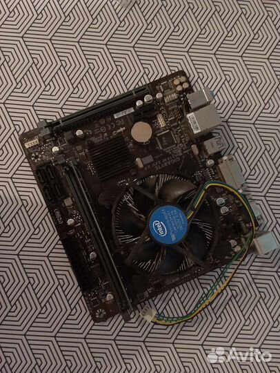 База на Intel Core i3-9100f
