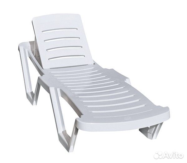Продам Шезлонг пластиковый