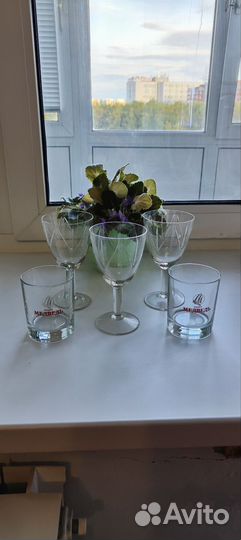Бокалы,фужеры и стаканы