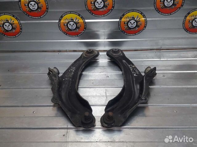 Рычаг передний левый Renault Megane 2