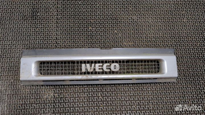 Решетка радиатора Iveco Daily 3, 2000