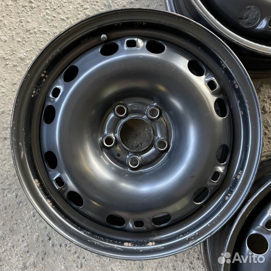 Штампованные диски VW Polo / Skoda Rapid R15