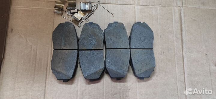 Тормозные колодки Mitsubishi Pajero Sport 3