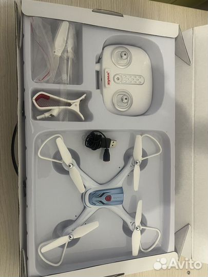 Квадрокоптер syma X15W