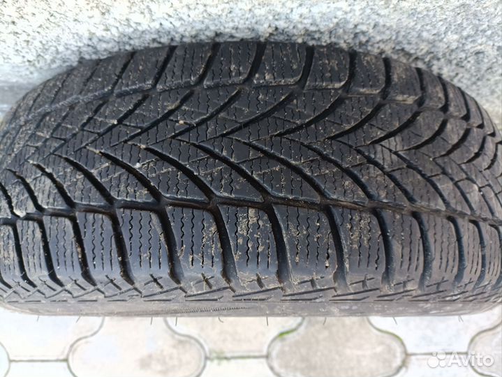 Goodyear UltraGrip Ice 2 185/65 R14 86T