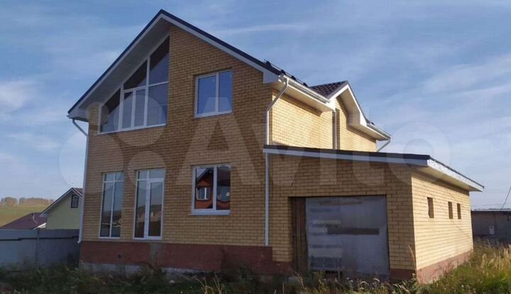 Коттедж 139 м² на участке 6 сот.