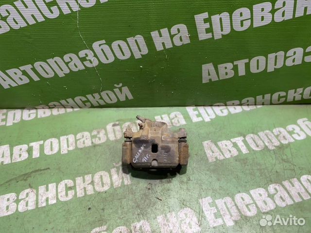 Суппорт тормозной передний правый Mitsubishi