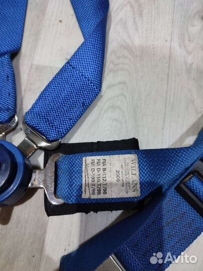 Спортивные ремни безопасности