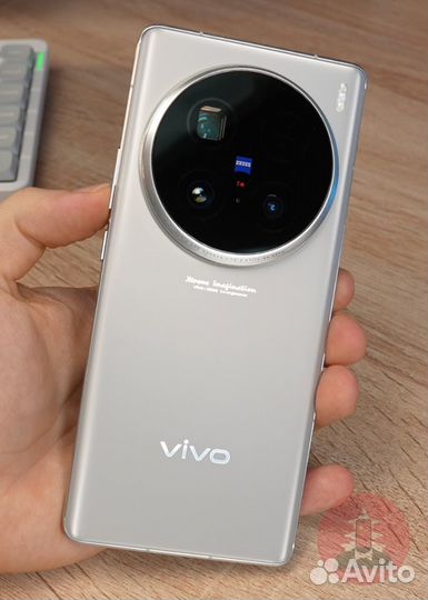 vivo X100 Ultra, 12/256 ГБ