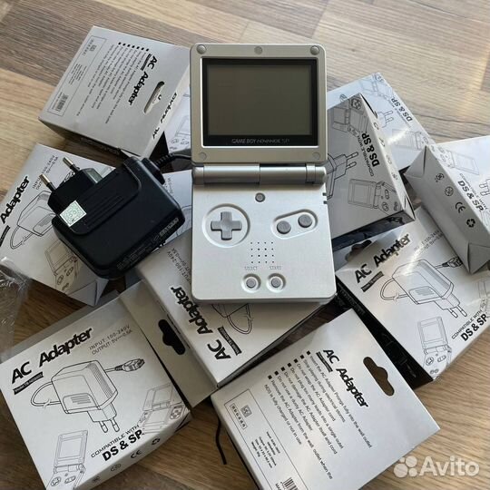 Зарядка Game Boy Advance SP