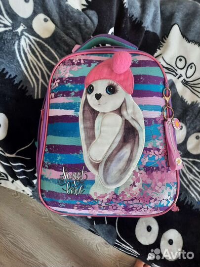 Школьный рюкзак