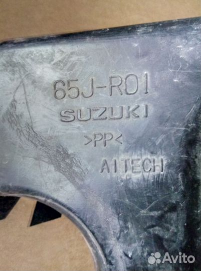 Резонатор воздушного фильтра Suzuki Grand Vitara