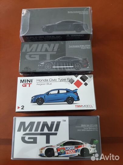 Mini gt машинки