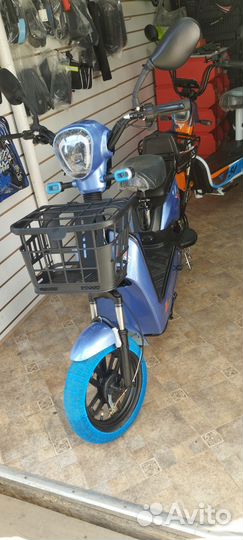 Самокат взрослый электрический