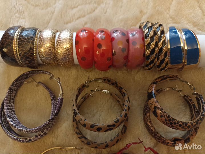 Серьги -кольца бижутерия
