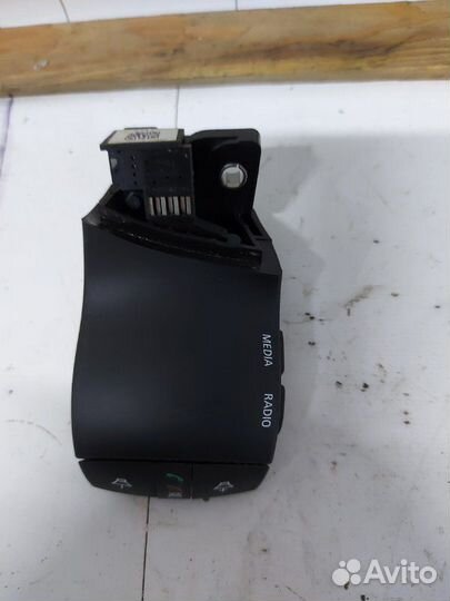 Подрулевой переключатель правый Renault Megane 3