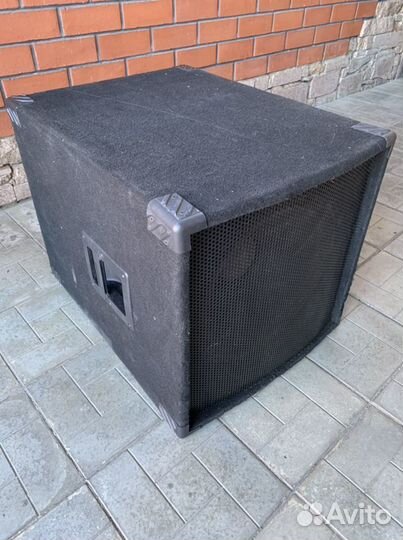 Сабвуфер EAW LC-1826 18’’ (45 см.)