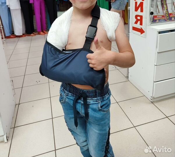 Бандаж,косынку для ребёнка, при переломе