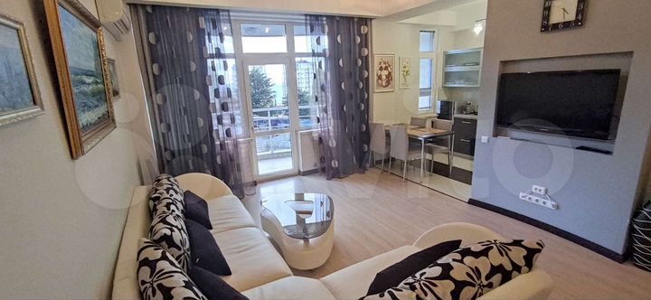 2-к. квартира, 74 м², 4/13 эт.