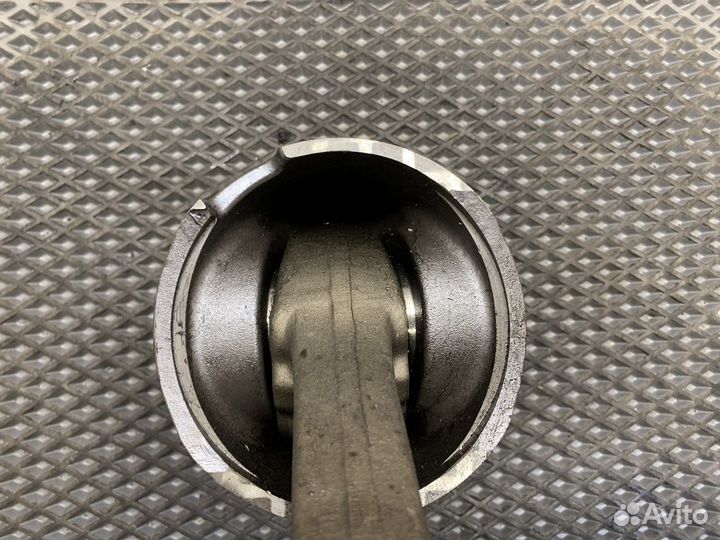 20412200 Шатун с поршнем