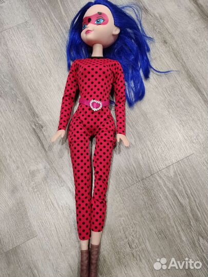 Кукла леди баг