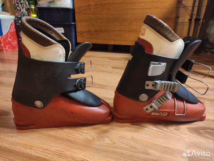Горнолыжные ботинки salvo 44р 350-55
