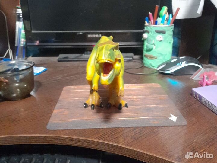 Продам динозавра