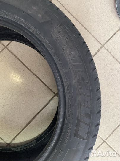 Michelin Latitude Tour HP 235/55 R17