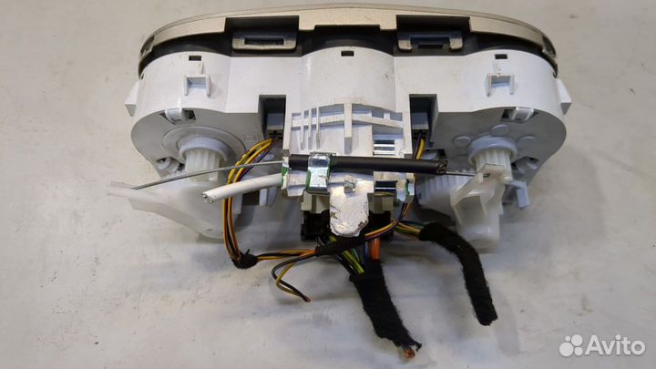 Переключатель отопителя Opel Corsa D, 2010