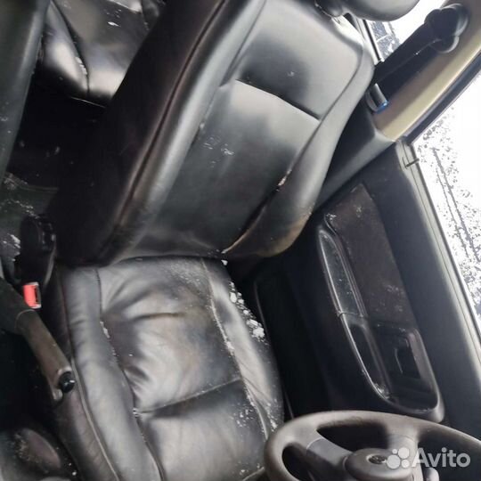 К-т сидений Volkswagen polo, кожа