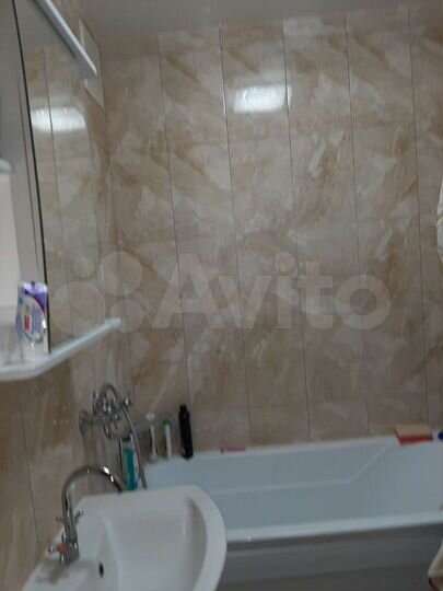 2-к. квартира, 50 м², 9/9 эт.