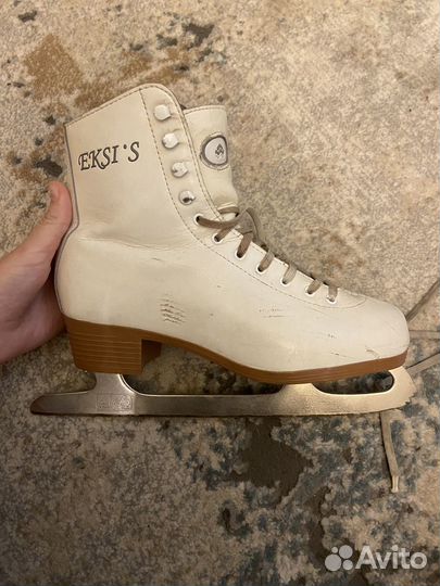 Коньки женские 39 размер