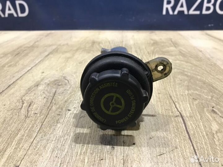 Бачок гидроусилителя Ford Focus 2 1.6 2006