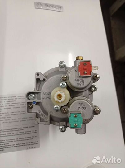 Газовый узел с клапанами к газовой колонке Bosch