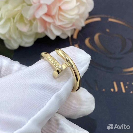 Кольцо Cartier Juste un Clou, желтое золото