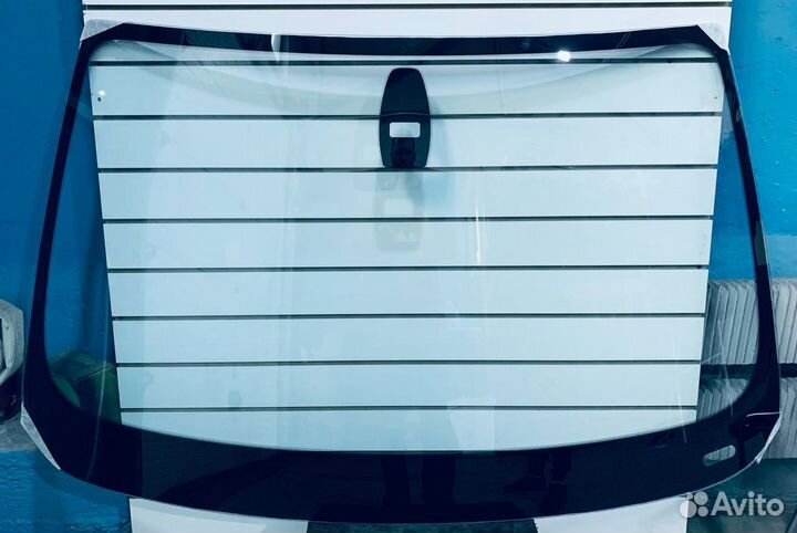 Лобовое стекло Bmw e60 Бмв е60