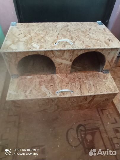 Гнездо для кур с яйцесборником