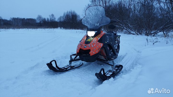 Продам Снегоход