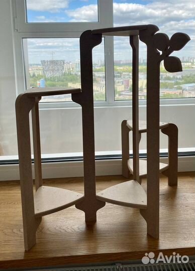 Подставка для цветочных горшков