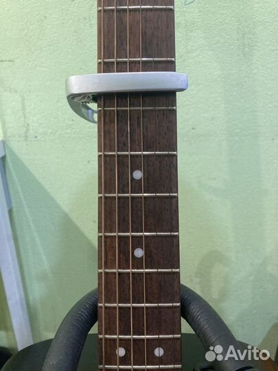 Каподастр для гитары