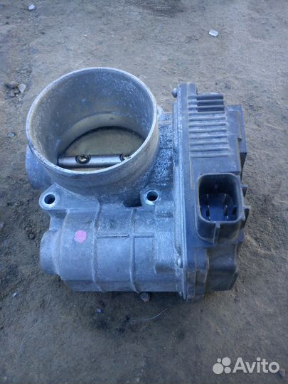 Дроссельная заслонка на Ниссан Теана 2007 года