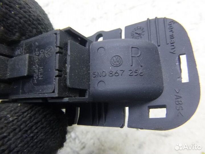 Кнопка стеклоподъемника передняя Volkswagen tiguan
