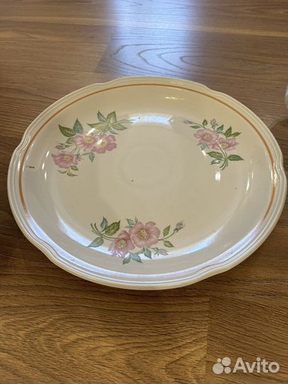 Блюдо фарфор
