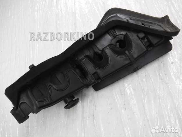 Накладка моторного отсека