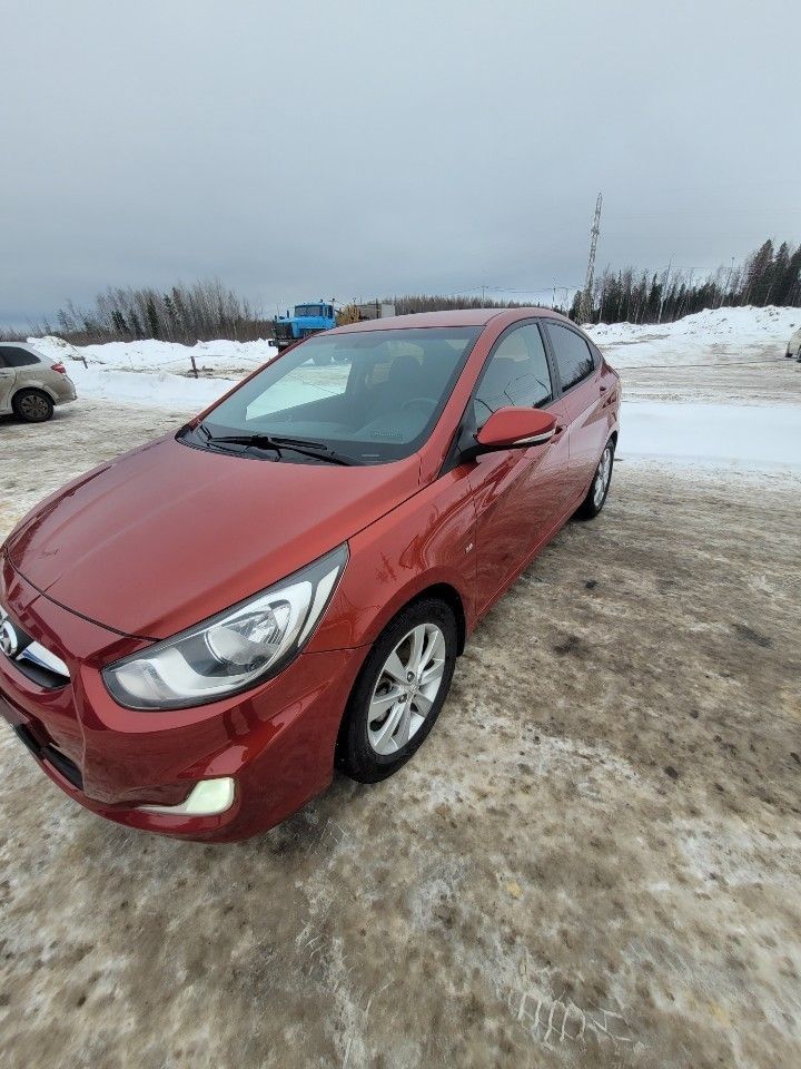 Hyundai Solaris: фото владельца